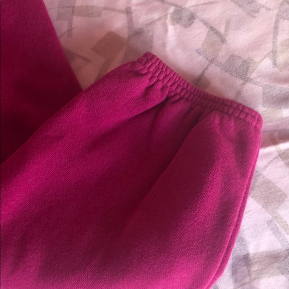 Raspberry Gap Kids sweatpants - Picture 3 of 4